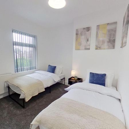 Elegant 2 Bed House Near City Centre Manchester Extérieur photo