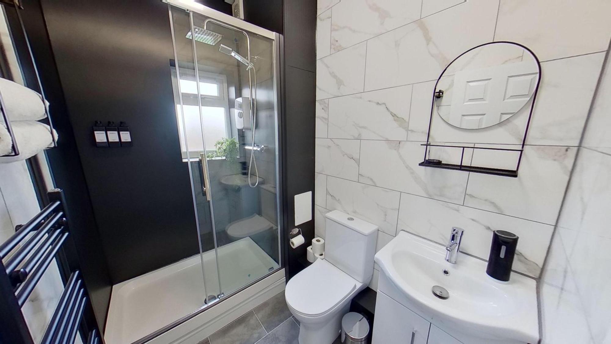 Elegant 2 Bed House Near City Centre Manchester Extérieur photo